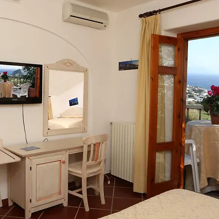 Punta Chiarito Resort&apartments Hotel 4*